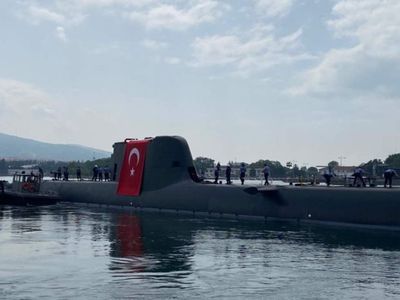 MSB’den yeni müjde: Yeni tip denizaltı Hızırreis suya indirildi