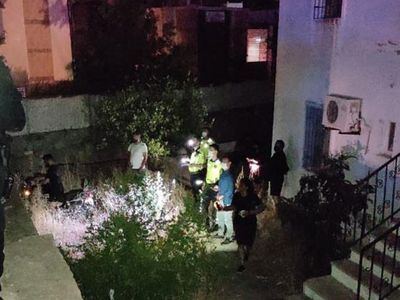 Muğla’da Polisten Kaçarken Duvardan Uçtu