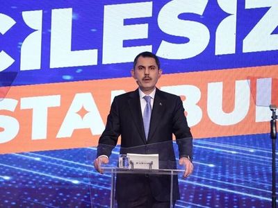 Murat Kurum canlı yayında açıkladı: “İstanbul trafiğini tam yüzde 25 azaltacak proje…”