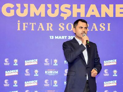Murat Kurum İstanbul'daki Gümüşhanelilere seslendi: Kimse şüphe etmesin, milletimizin derdine derman olmak için 1 Nisan’ı bekliyoruz