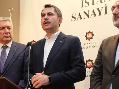 Murat Kurum ve Naci Görür’den iş birliği: 650 bin konut inşa edecekler!