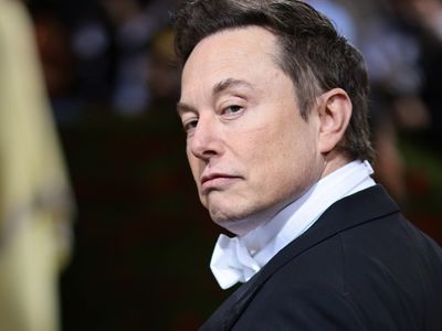 Musk'ın yenilikçi projesi: Beyin çipiyle bilgisayar faresini kontrol etmek mümkün!