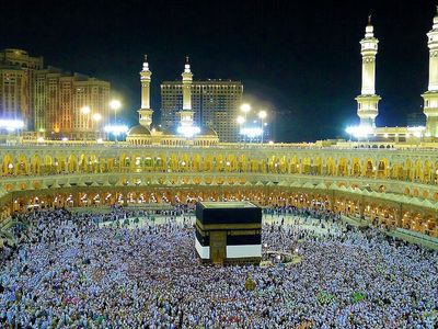 Müslümanlar Kabe’ye akın etti: Adım atacak yer kalmadı