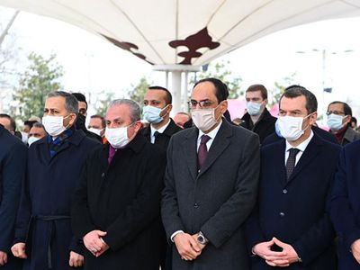 Mustafa Şentop, Tarihçi Mehmet Genç'in Cenazesine Gitti
