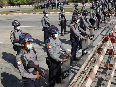 Myanmar'da Salgının Bilançosu Giderek Artıyor! Askeri Yönetim Salgına Karşı Korunmak İçin Halkı Dua Okumaya Çağırdı