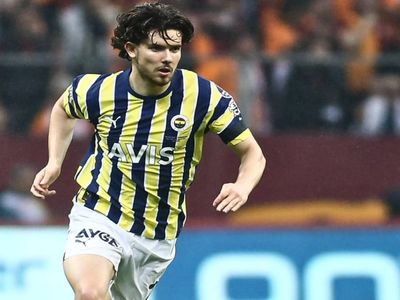 Napoli Ferdi Kadıoğlu için geliyor: Fenerbahçe’ye dev transfer teklifi