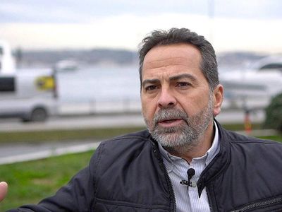 Nasuh Mahruki'ye gözaltı kararı