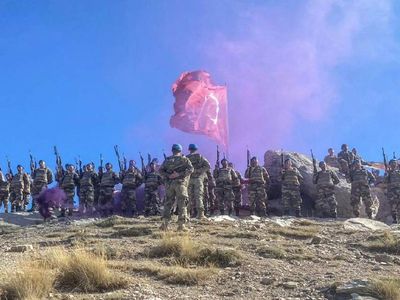 NATO’dan tepki çeken hareket: Komşu Türkiye’nin zaferine dayanamadı! Yunanistan’ın isteğiyle o paylaşımını sildi