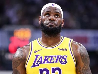 NBA Yıldızı LeBron James'in Koronavirüs Testi Pozitif Çıktı!