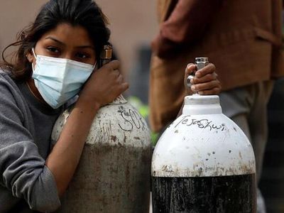 Nepal'de Koronavirüs Vakaları Yüzde 2500 Arttı! Hastanelerde Yatak ve Oksijen Tükeniyor