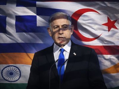 Netenyahu'nun  altıgen ittifakı akıllara ne getiriyor?