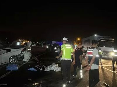 Nevşehir’de korkunç kaza: Tır ile araç birbirine girdi, ortalık kan gölüne döndü