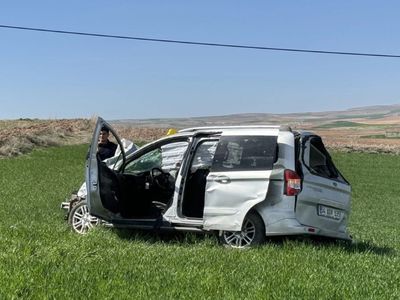 Nevşehir’de oy vermeye giden aile kaza yaptı: 1 kişi hayatını kaybetti, 2 kişi yaralandı