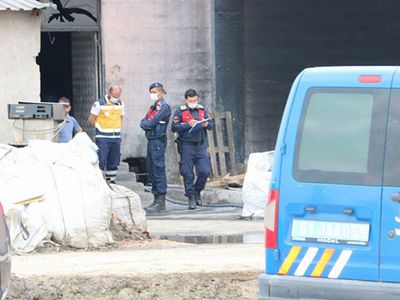 Niğde’de Plastik Kırma Makinesine Düşen İşçi Öldü