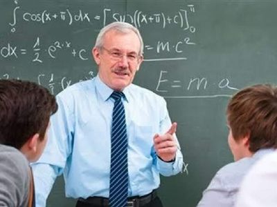 Nisan 2022 ara tatilinde öğretmenler okula gidecek mi?