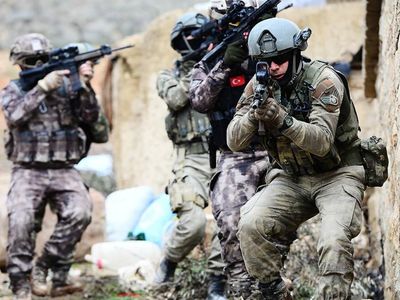 Nokta Operasyon: Kırmızı ve Gri Kategoride Aranan 2 Terörist Etkisiz Hale Getirildi