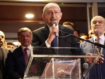 Noter Masası’nda Cumhurbaşkanı yardımcılığı pazarlığı: Uzmanlar Anayasaya aykırı dedi