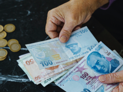 O banka bayram harçlığı niyetine kredi dağıtıyor! %0,99 faiz sizi bekliyor