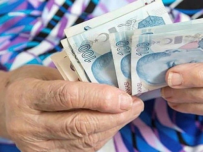 O banka kemerleri taktık uçuşa geçti! Emekli promosyonunun da zirveye ulaştı