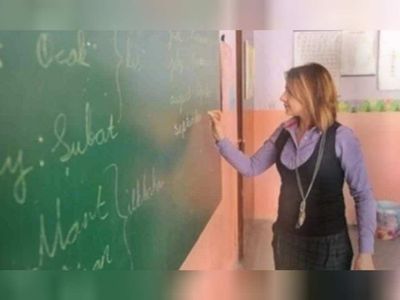 Öğretmen olmak için hangi okulları bitirmek gerekir? Öğretmenlik branşları nelerdir, aranan şartlar nelerdir?