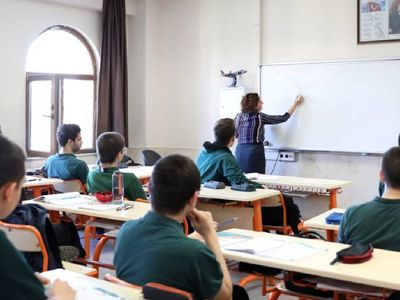 Öğretmenlik Meslek Kanunu Tasarısı'nda "Rotasyon" maddesi çıktı: Tartışmalar sürüyor!