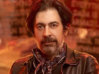 Okan Bayülgen hastaneye kaldırıldı: Sahne öncesi kalp spazmı geçirdi