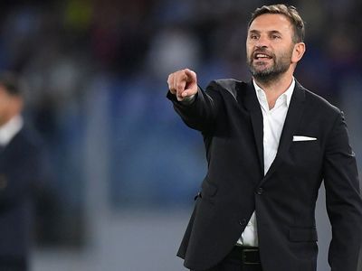 Okan Buruk takıma neşteri vurdu: Galatasaray’da 2 oyuncu gidiyor