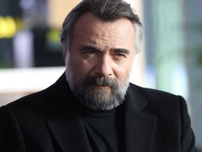 Oktay Kaynarca Yalnız Kurt Dizisine mi Transfer Oluyor? Ünlü Oyuncu Konu Hakkında İlk Açıklamayı Yaptı