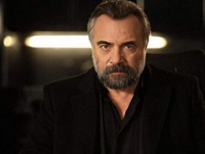 Oktay Kaynarca yeni dizisi belli oldu mu, ne zaman başlayacak? Oktay Kaynarca hayranlarına sevindiren haber! Çok az kaldı