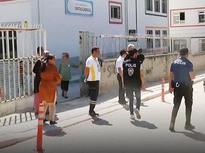 Okullarda Güvenlik Önlemleri Artırıldı: Polisler Görevlendirildi