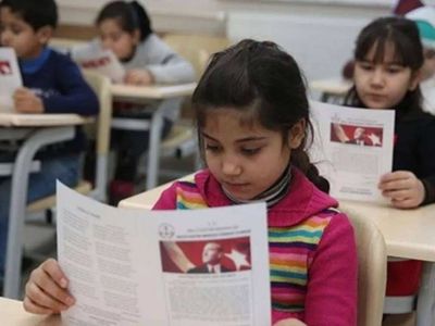 Okulların kapanmasına kaç gün kaldı? Karneler ne zaman verilecek? 2022 MEB yaz tatili ne zaman başlıyor?