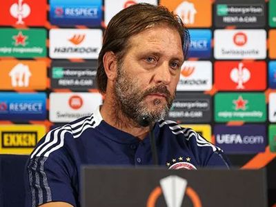 Olympiakos Teknik Direktörü Pedro Martins'den Fenerbahçe Maçı Öncesi Dikkat Çeken Açıklamalar!
