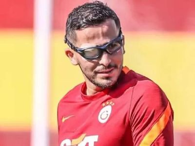 Omar neden gözlük takarak oynuyor? Omar'a ne oldu?