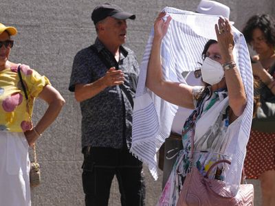 Önce meteoroloji şimdi de Sağlık Bakanlığı’ndan uyarı geldi: Dışarı çıkmayın