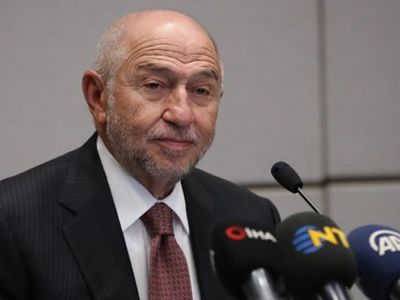 Önder Özen, Nihat Özdemir'in TFF başkanlığından istifasında yayın ihalesi konusunun çok etkisi olduğunu söyledi