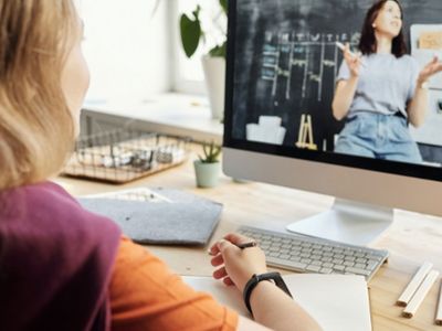 Online Eğitime Geçilecek mi?