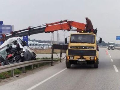 Oto Kurtarıcı Kaza Yaptı: 1 Yaralı