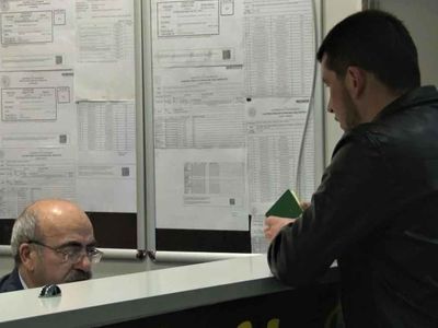 Otogarlarda bilet yoğunluğu: İstanbul’da bayram tatili öncesi vatandaşlar bilet fiyatlarının yüksek olmasından yakındı!