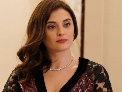 Oyuncu Aslıhan Gürbüz'e Tacizci Musallat Oldu! 