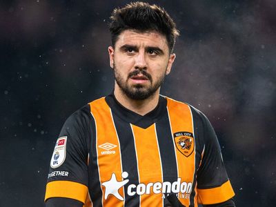 Ozan Tufan transferinde kötü haber: Bonservis teklifi bekleniyor