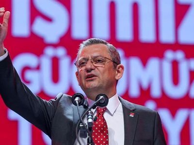 Özgür Özel'den DEM itirafı: Yapılan ittifaka kent uzlaşısı dedi