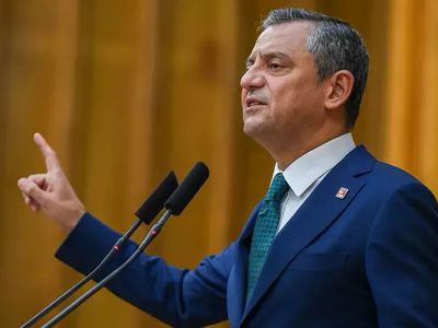 Özgür Özel'den madencilere destek