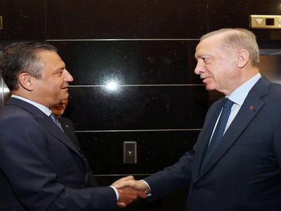 Özgür Özel'den önemli açıklamalar: CHP Genel Başkanı, Başkan Erdoğan ile görüşmesini değerlendirdi!