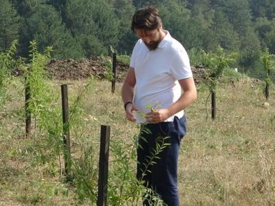 Pakette Gördü Kendisi Üretmeye Karar Verdi!