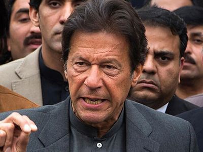 Pakistan Başbakanı Koronavirüse Yakalandı!