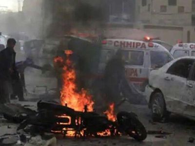Pakistan'da Bombalı Saldırı Paniği!