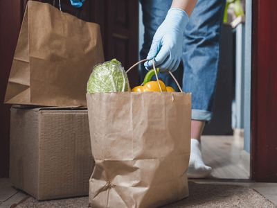 Pandemi Döneminde Rekor Kıran Sektörler Belli Oldu! Zirve Online Yemek Sektöründe