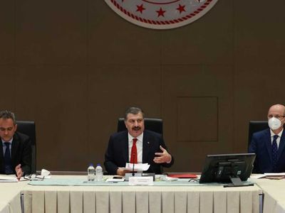 Pandemi endemiye dönecek: Gözler Ramazan bayramı sonrası Bilim Kurulu ve Kabine kararlarında