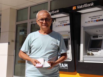 Para göndermek isterken büyük şok yaşadı: ATM, tek tuşla 20 bin lira verdi