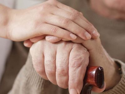 Parkinson hastalığı nedir, neden olur? Parkinson hastalığının belirtileri ve tedavisi